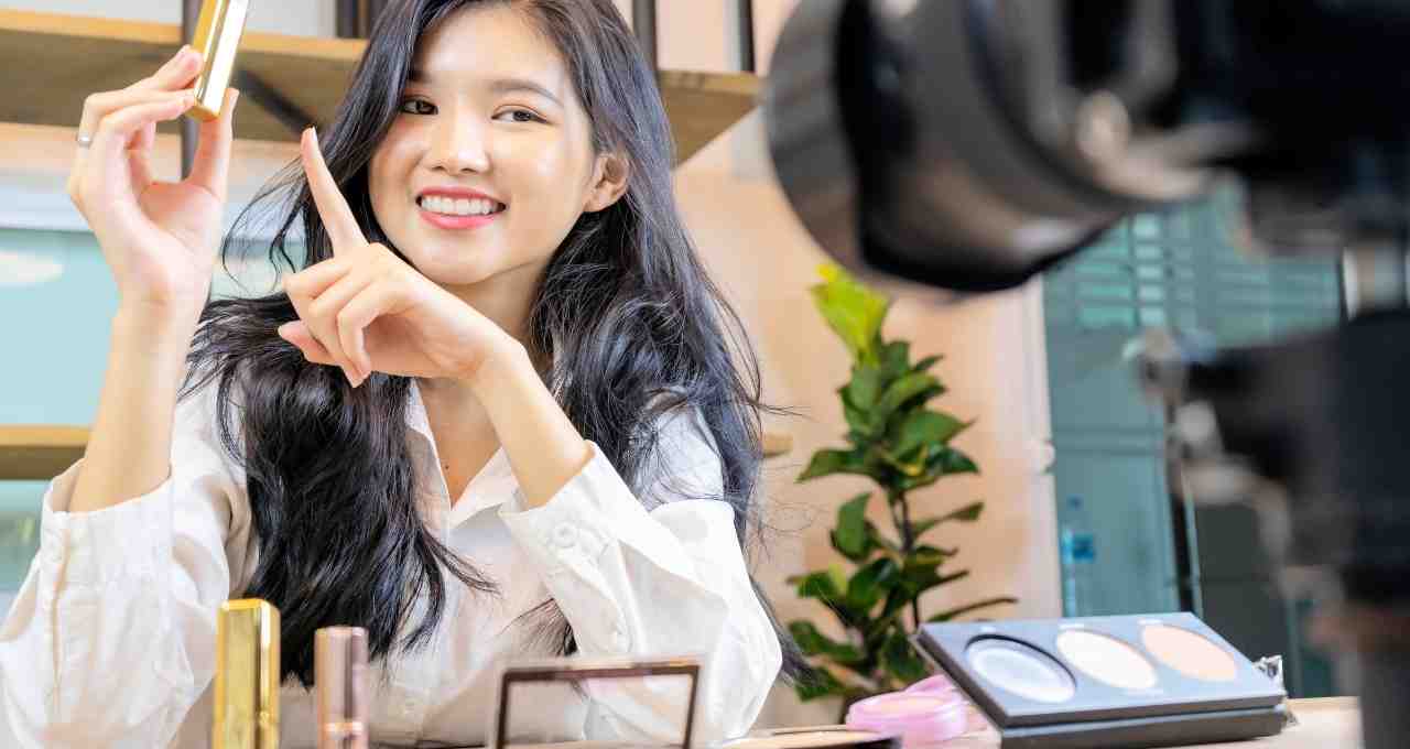 How to Become a YouTuber?