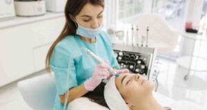 How to Become a Dermatologist?